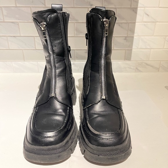 ASOS CHUNKY BOOTS - Picture 2 of 5